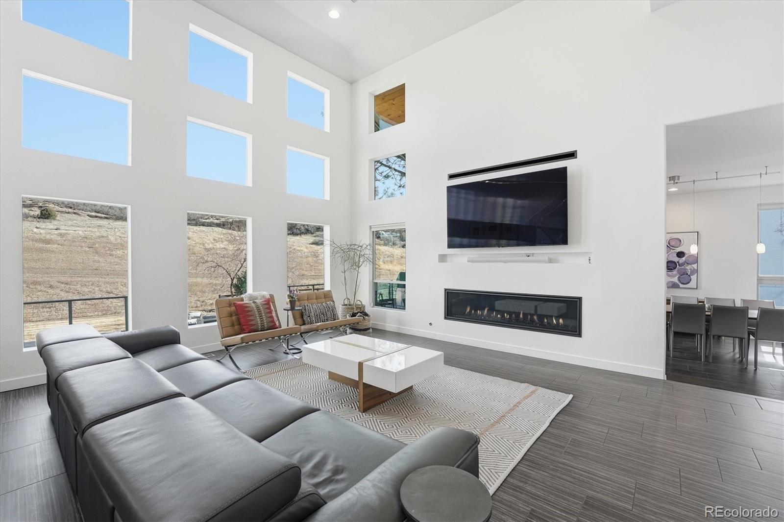 38 Lark Bunting Lane