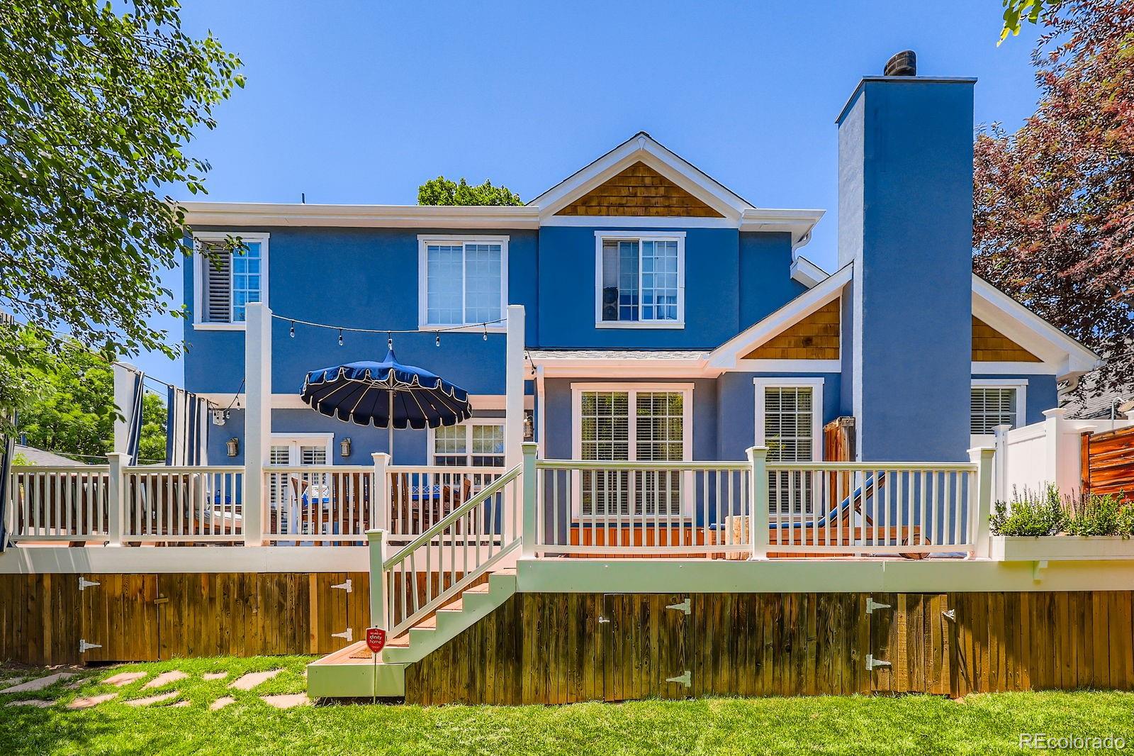 930 Kearney Street