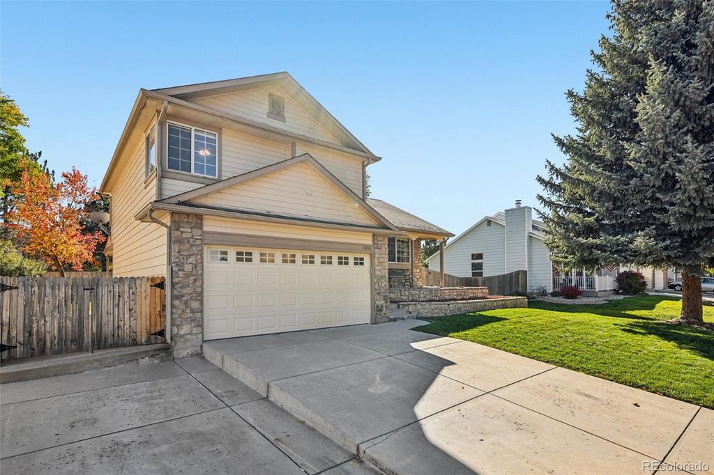 Photo of 11816 W Maplewood Avenue, Littleton, CO 80127 (MLS # 4086663)