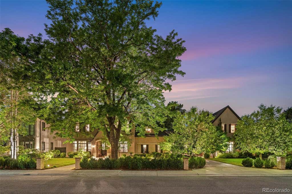 Photo of 25 S Elm Street, Denver, CO 80246 (MLS # 3508110)