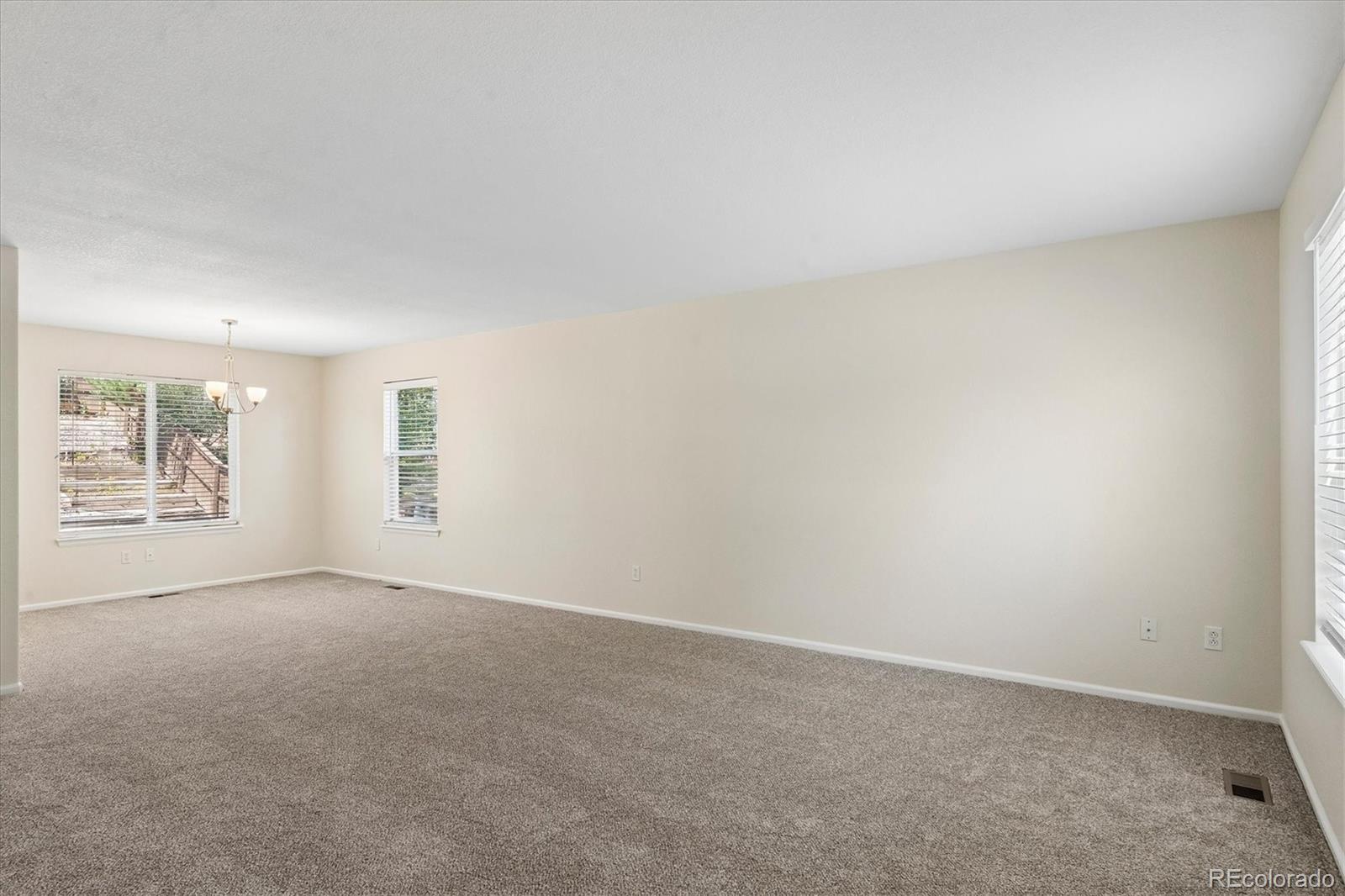 9849 Chatswood Trail