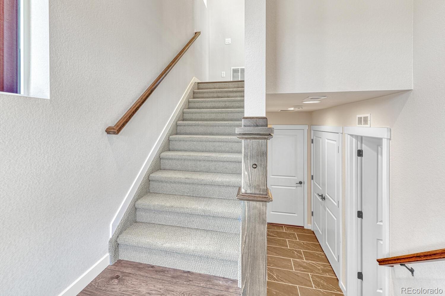 8648 Wolf Valley Drive