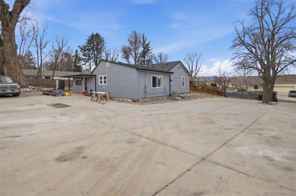 Photo of 3930 Independence Court, Wheat Ridge, CO 80033 (MLS # 3035124)