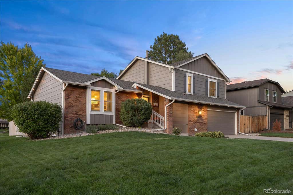Photo of 11025 E Berry Avenue, Englewood, CO 80111 (MLS # 4429729)