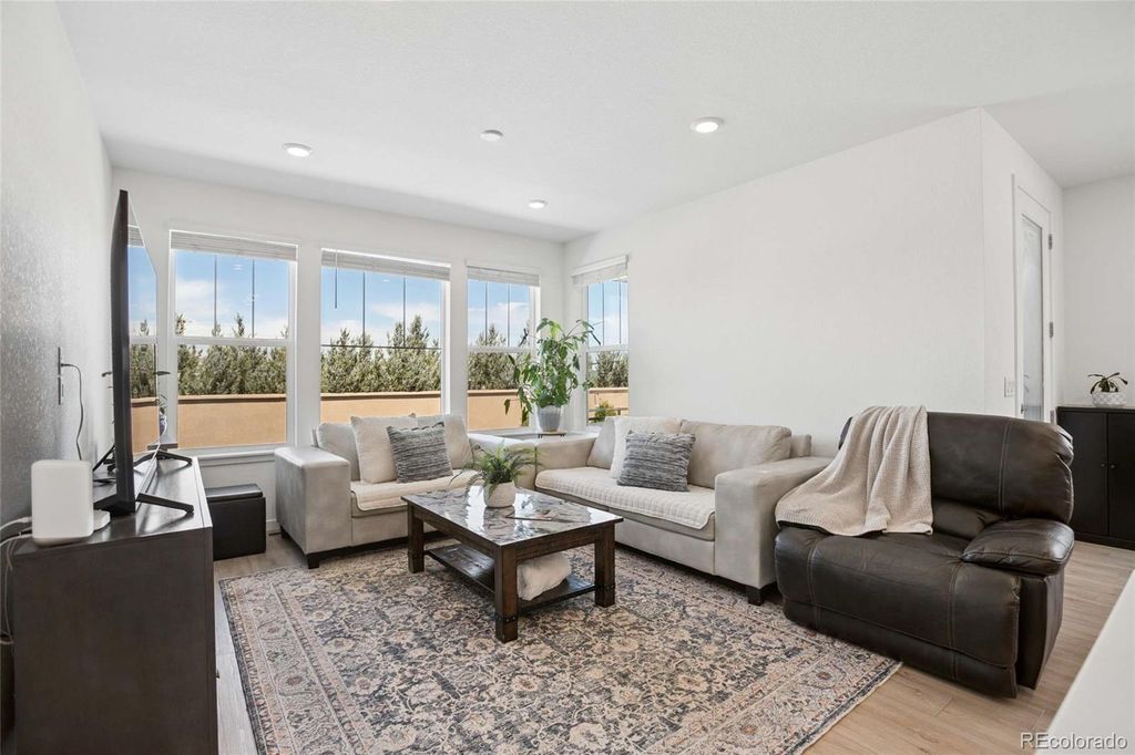 Photo of 15979 Xanthia Way, Thornton, CO 80602 (MLS # 9739252)