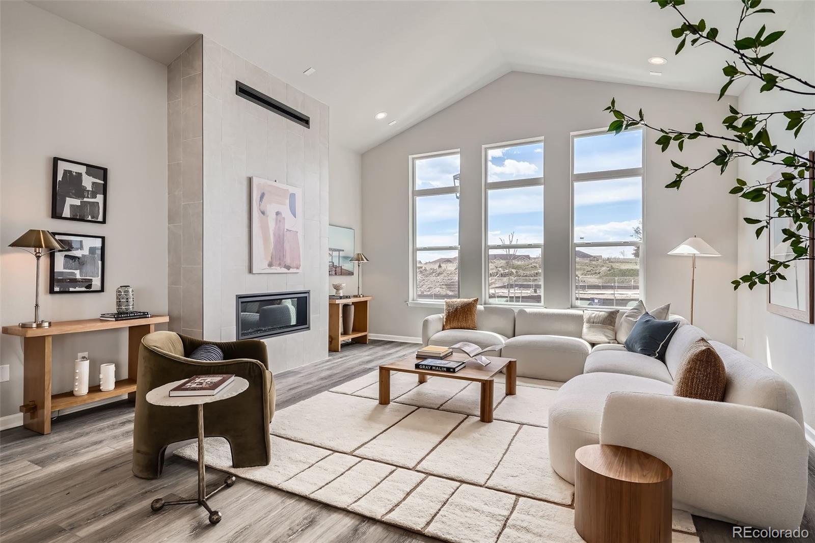 959 Promenade Drive