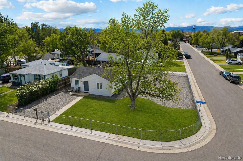Photo of 5525 Pierce Court, Arvada, CO 80002 (MLS # 6028438)