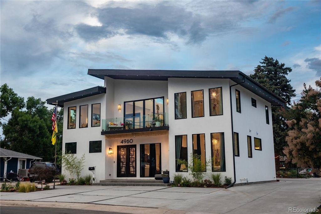 Photo of 4960 S Lipan Drive, Englewood, CO 80110 (MLS # 9512759)