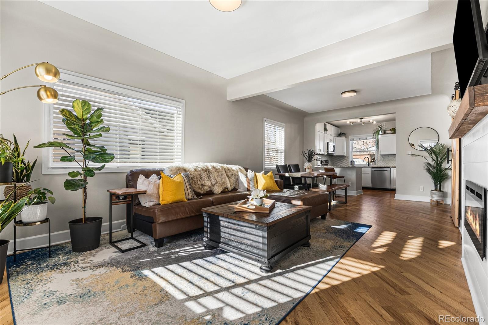 4975 Knox Court