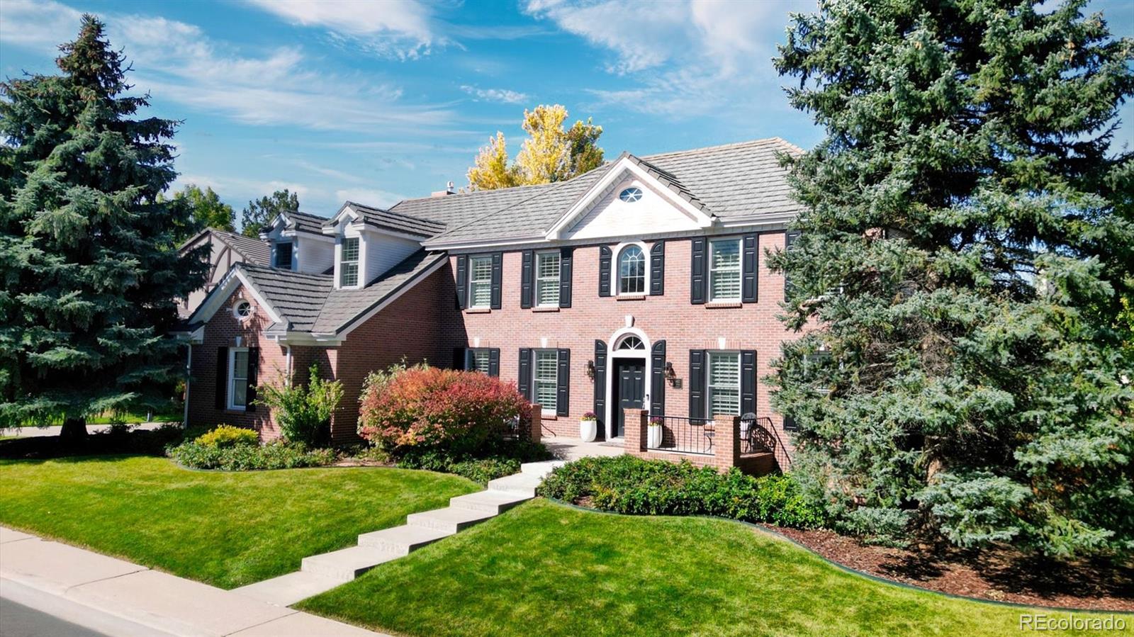 5452 S Geneva Street