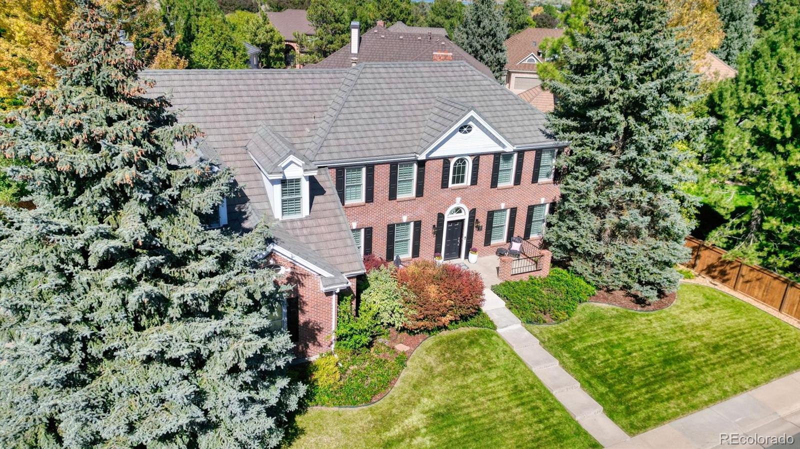 5452 S Geneva Street