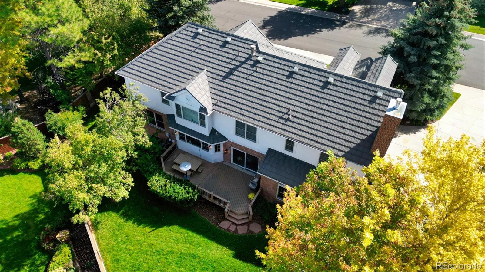 5452 S Geneva Street