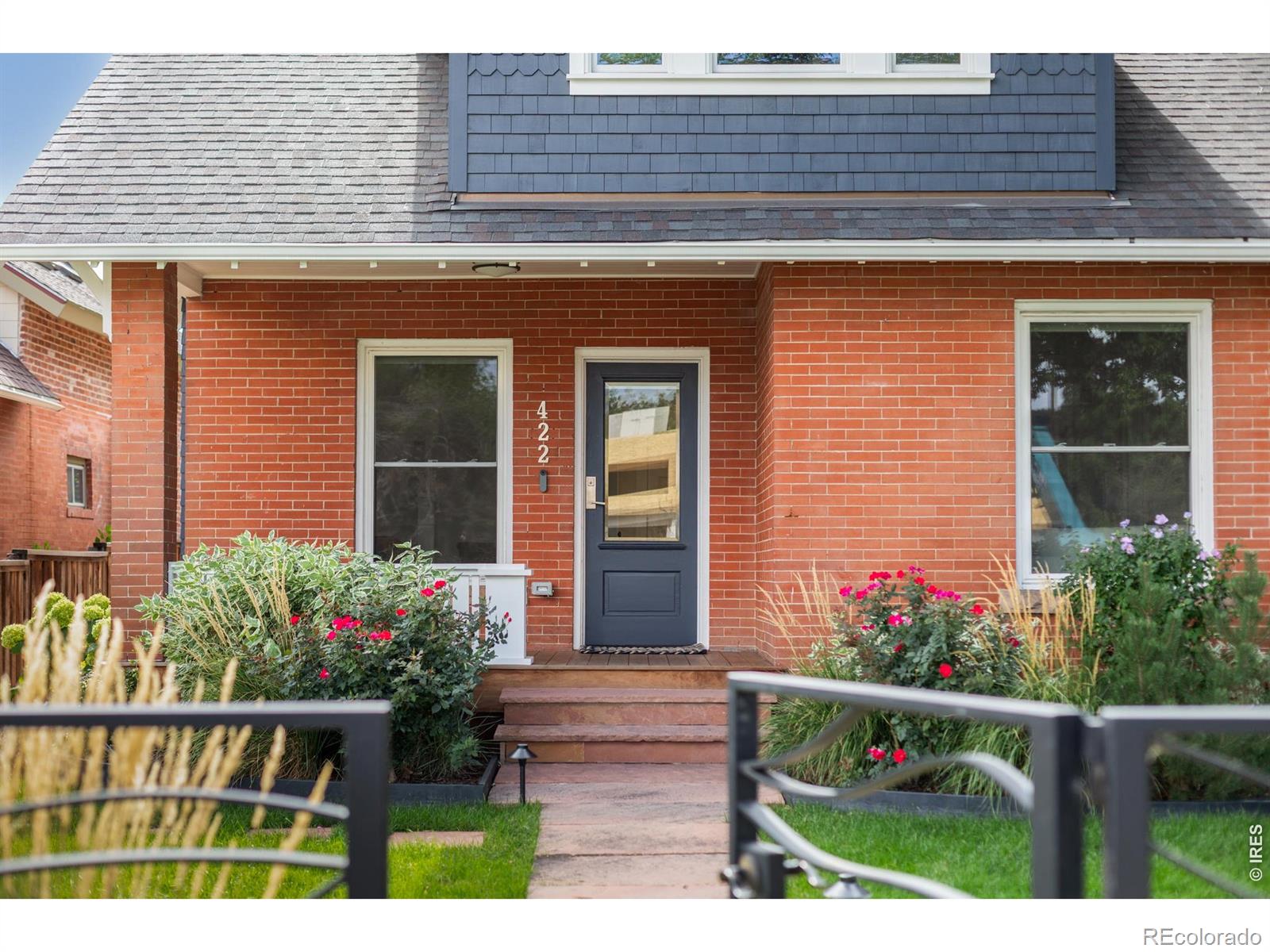422 Arapahoe Avenue