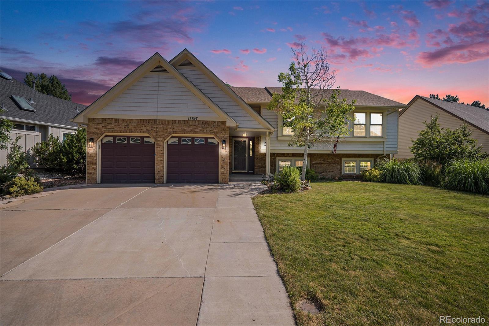 11797 W Aqueduct Drive