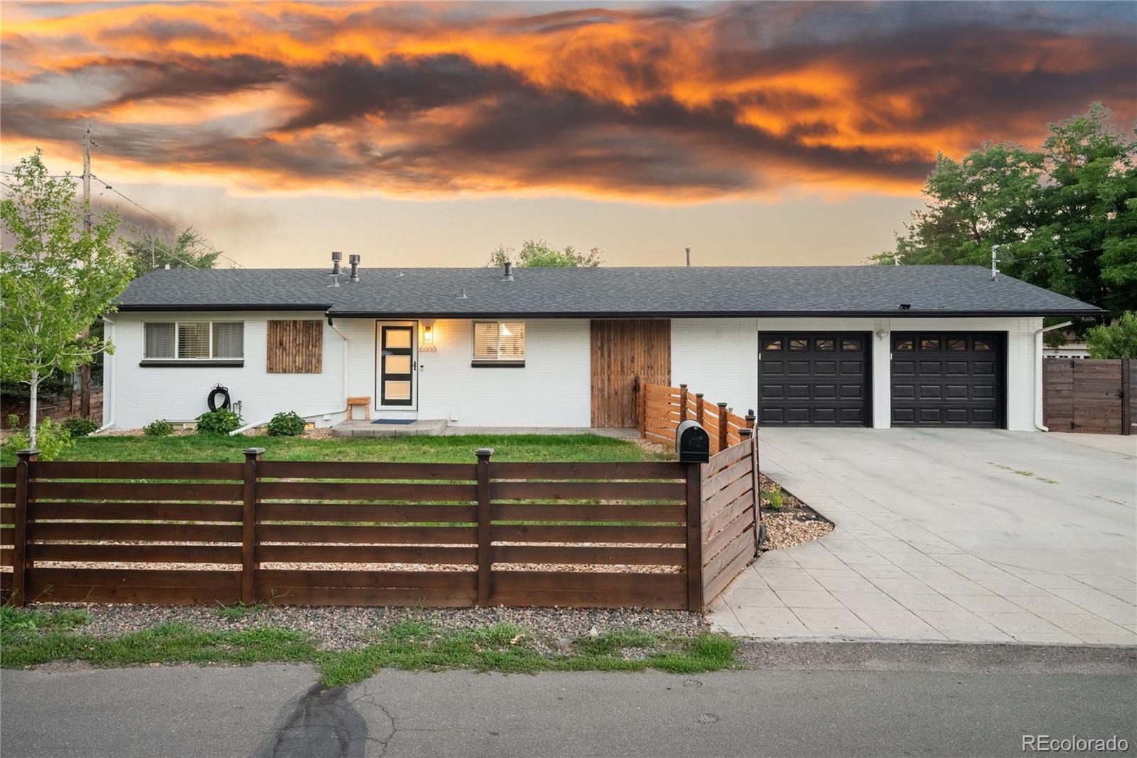 6000 W 8th Avenue