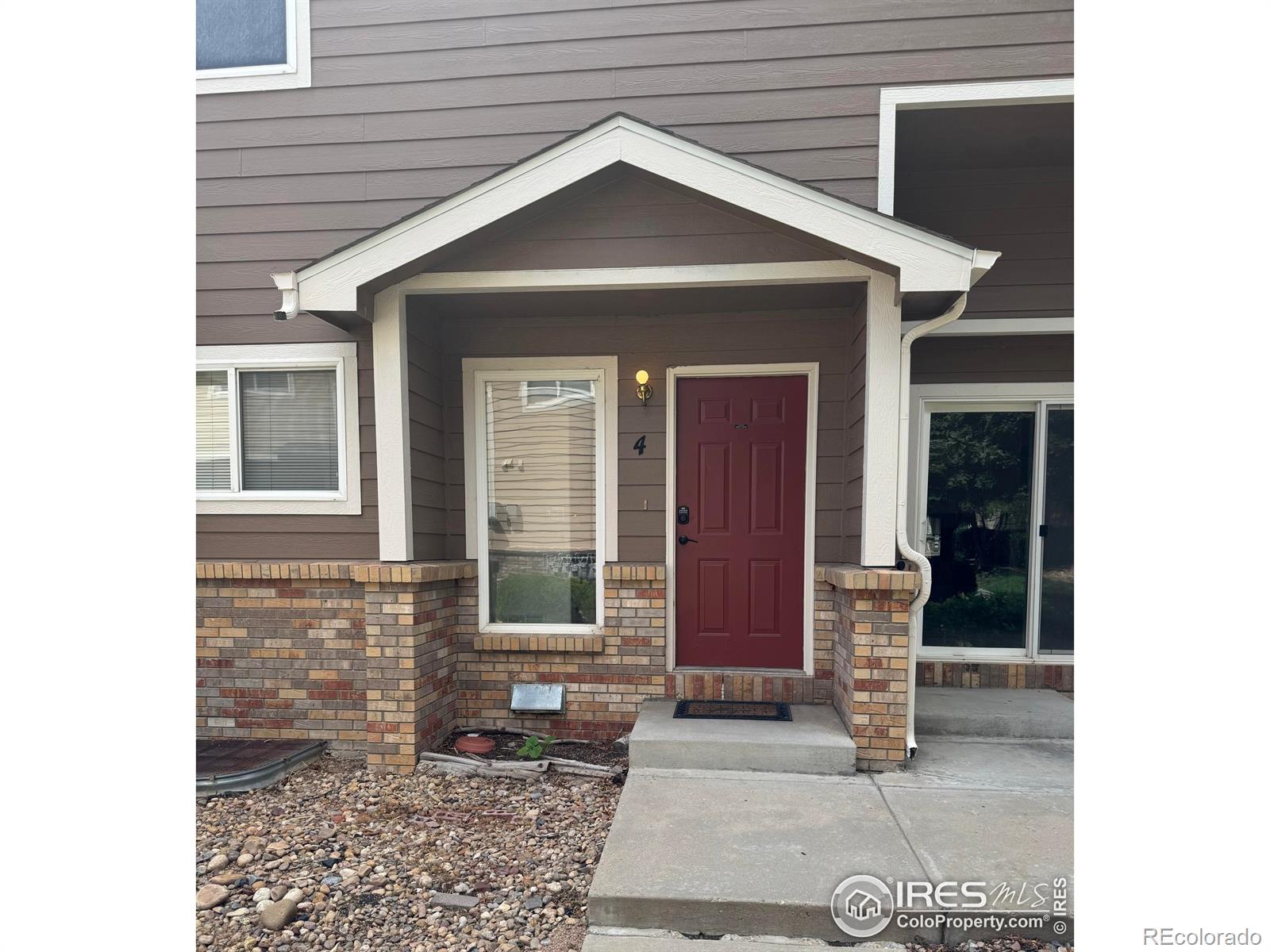 1601 Great Western Drive 4