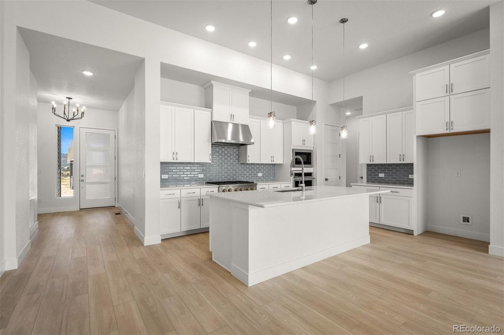 Photo of 17182 Crimson Clover Drive, Monument, CO 80132 (MLS # 4202788)