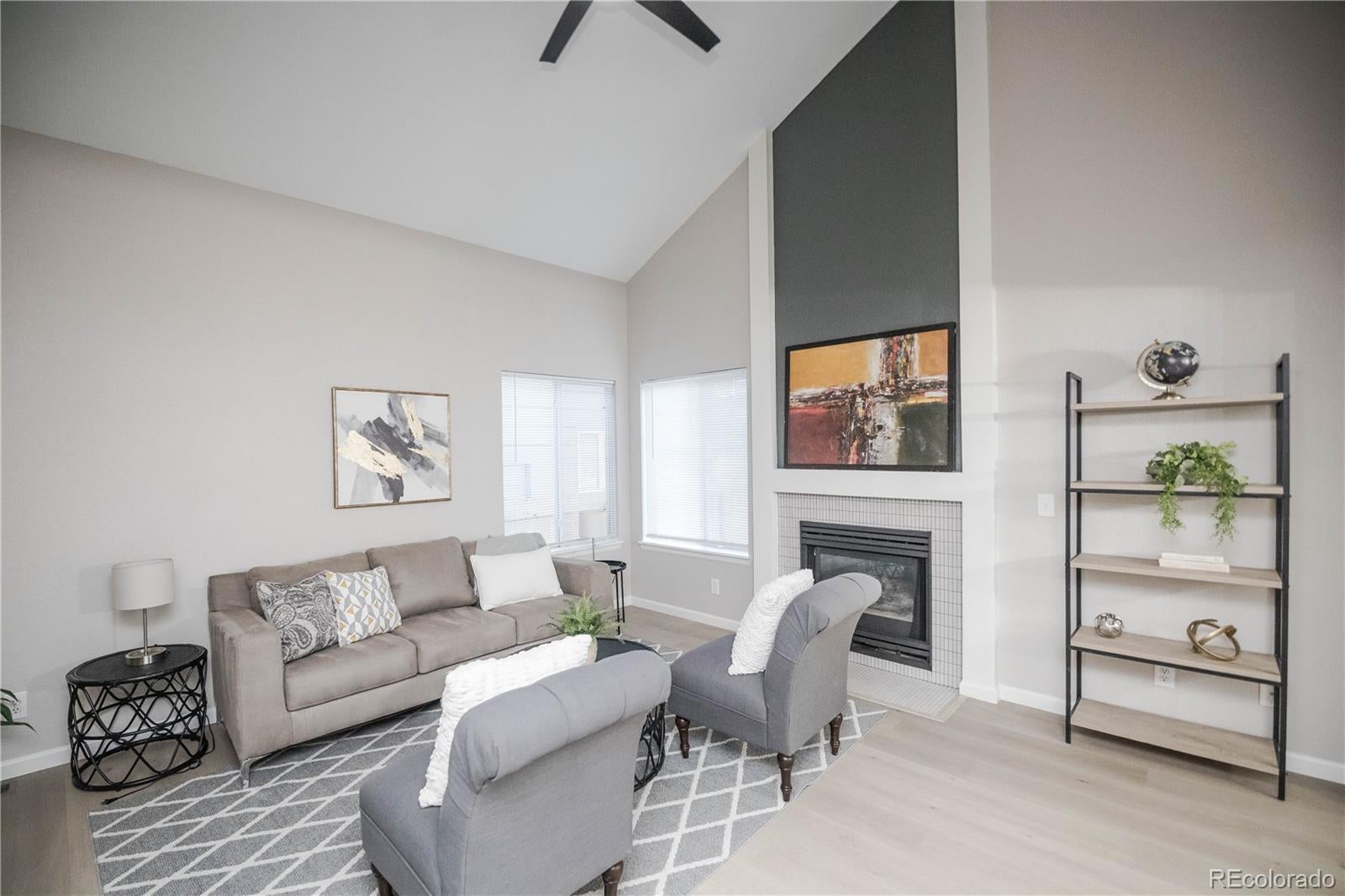 5446 W 115th Place