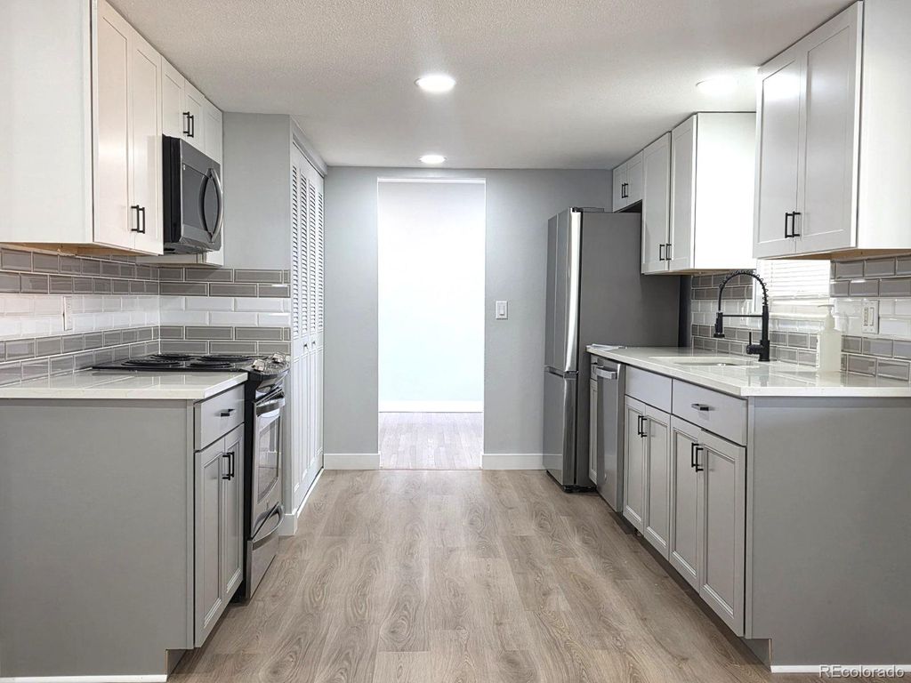 Photo of 9445 Lowell Boulevard, Westminster, CO 80031 (MLS # 8572259)