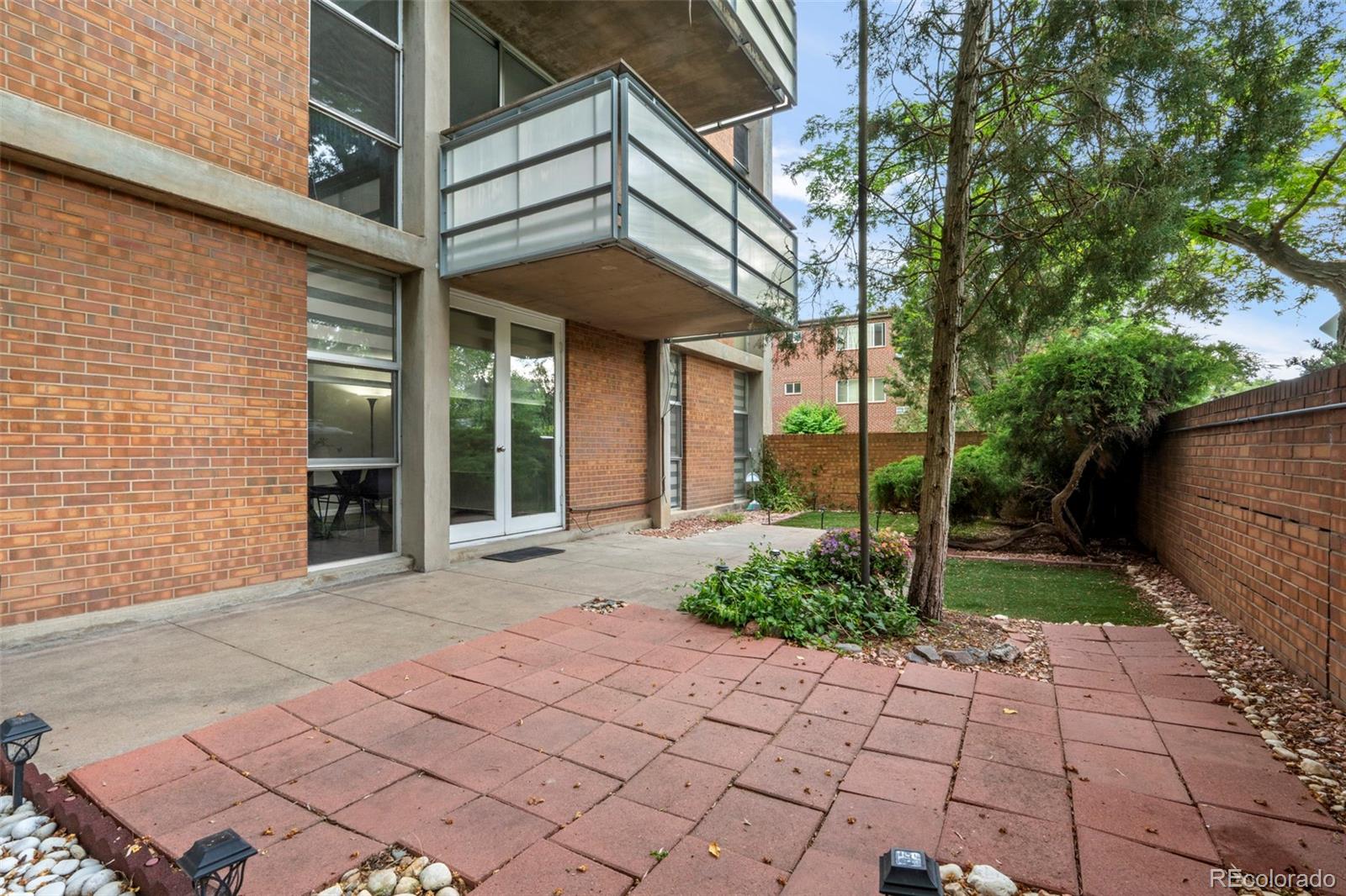 2500 S York Street 116