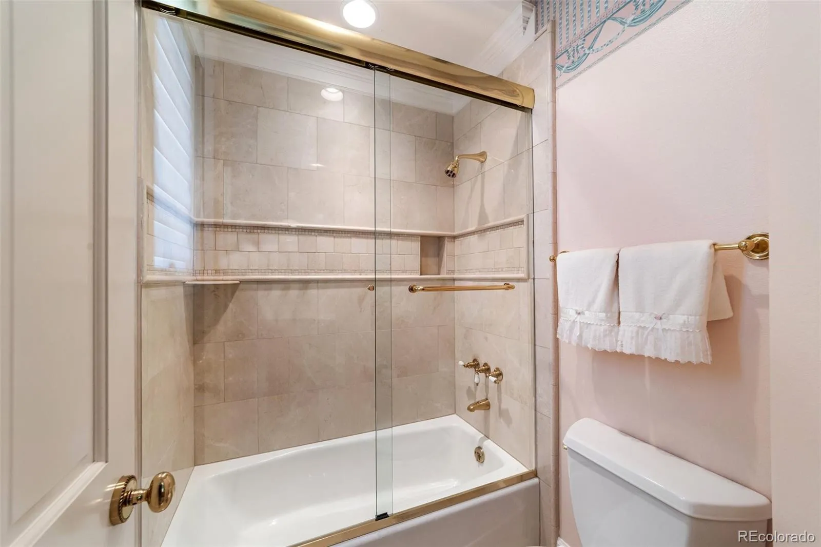 Colorado Springs, Colorado 80906, United States, 5 Bedrooms Bedrooms, ,5 BathroomsBathrooms,Residential,Active,167435