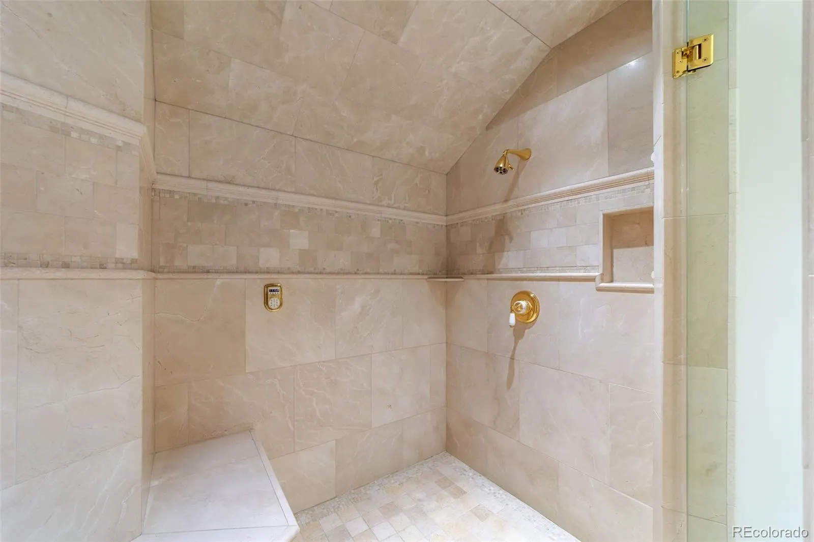 Colorado Springs, Colorado 80906, United States, 5 Bedrooms Bedrooms, ,5 BathroomsBathrooms,Residential,Active,167435