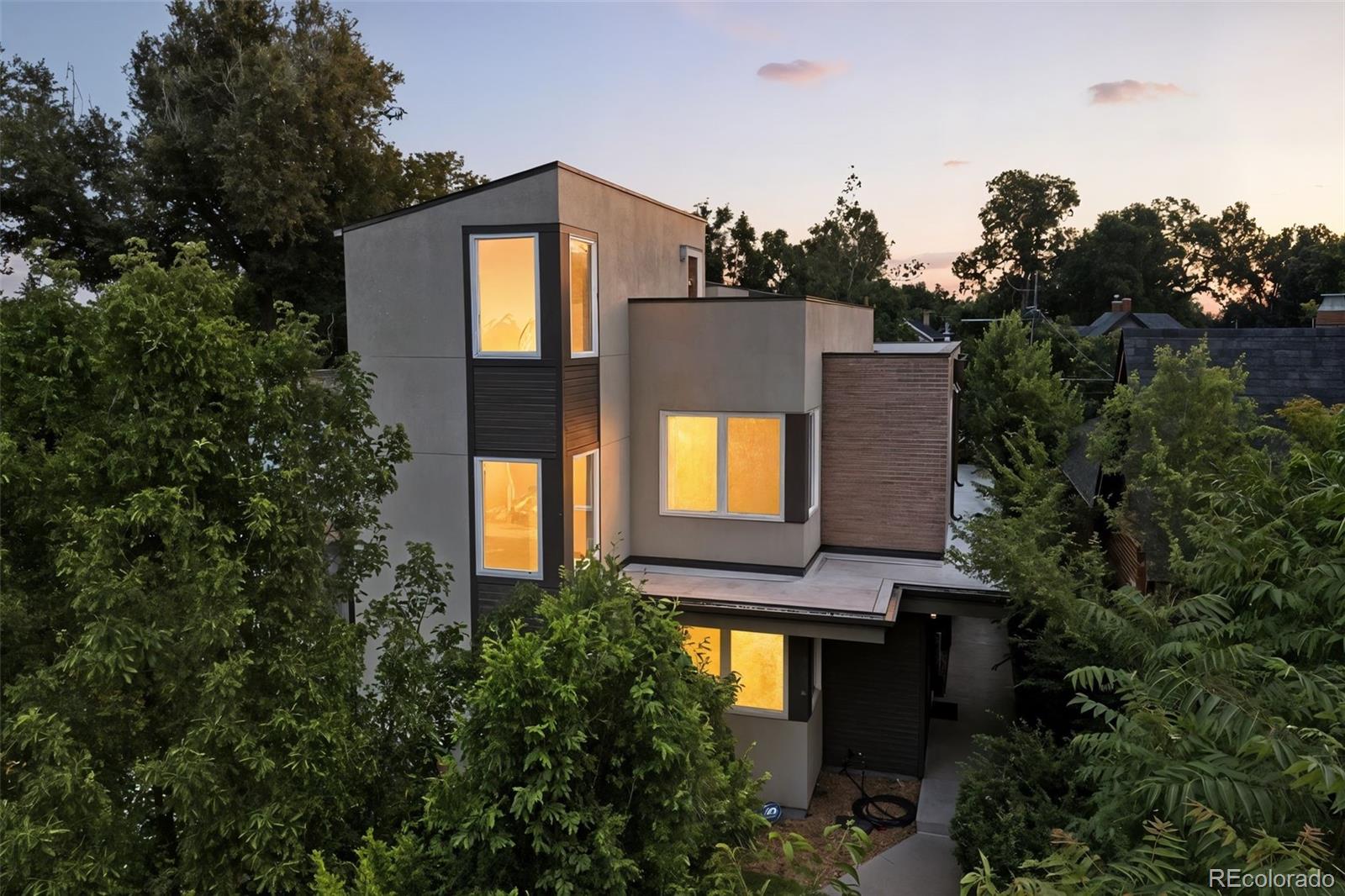 4236 Lowell Boulevard