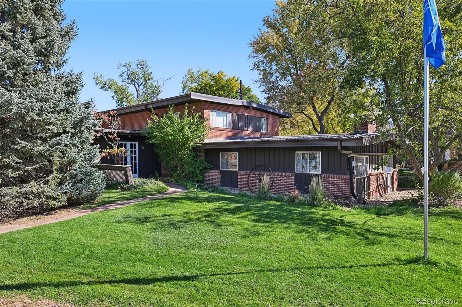 6310 Simmons Drive