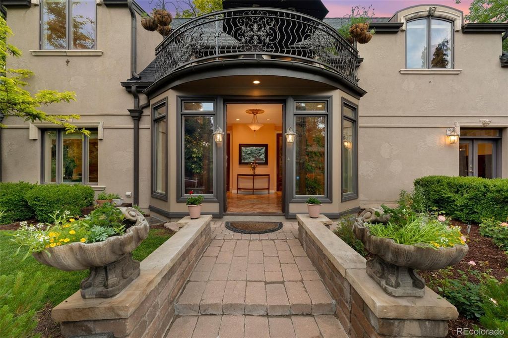 Photo of 6901 E 12th Avenue, Denver, CO 80220 (MLS # 8414051)