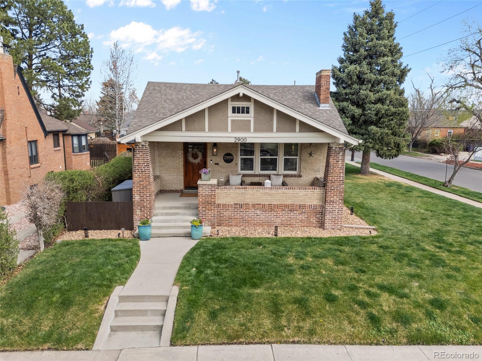 2900 Clermont Street