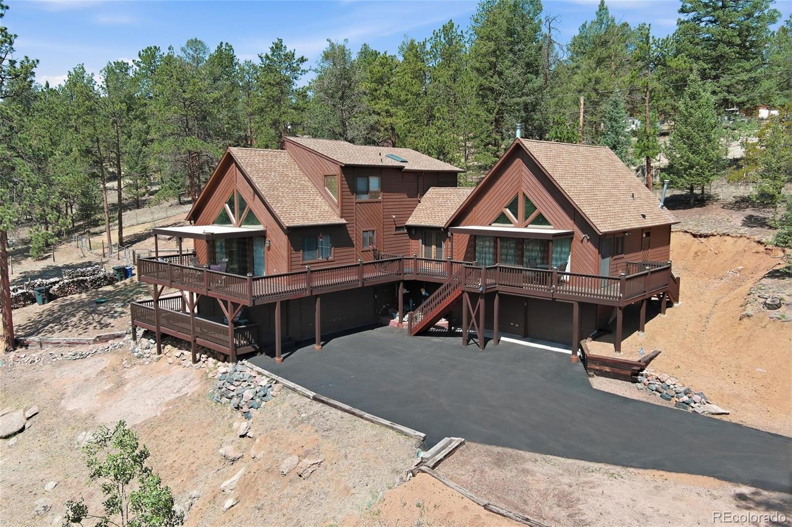 497 Woodside Drive
