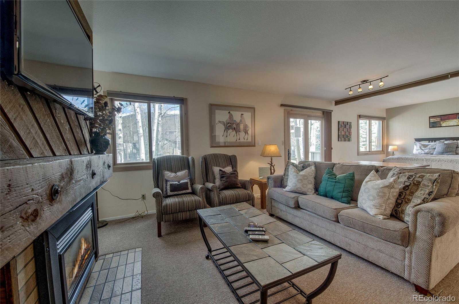 1937 Soda Ridge Road 1143