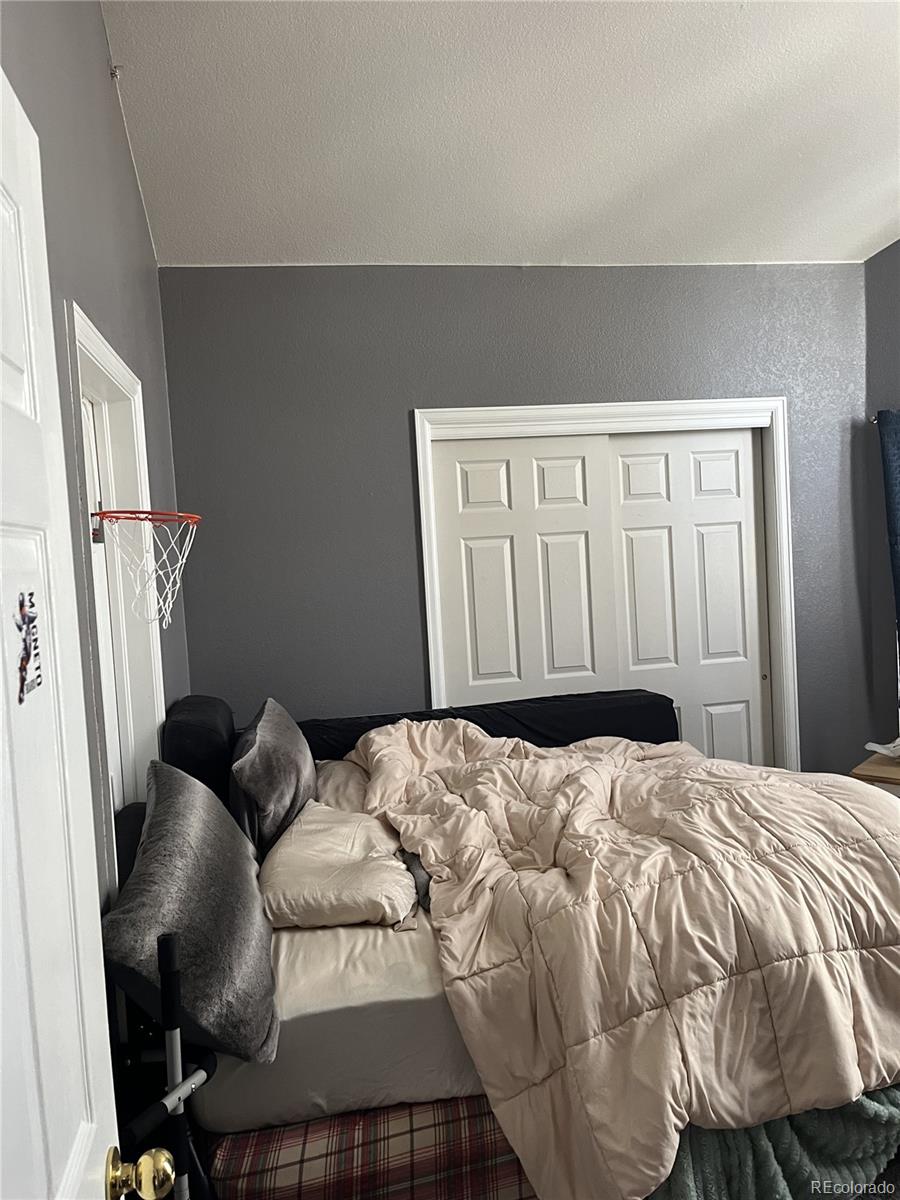 2428 W 82nd Place 3F