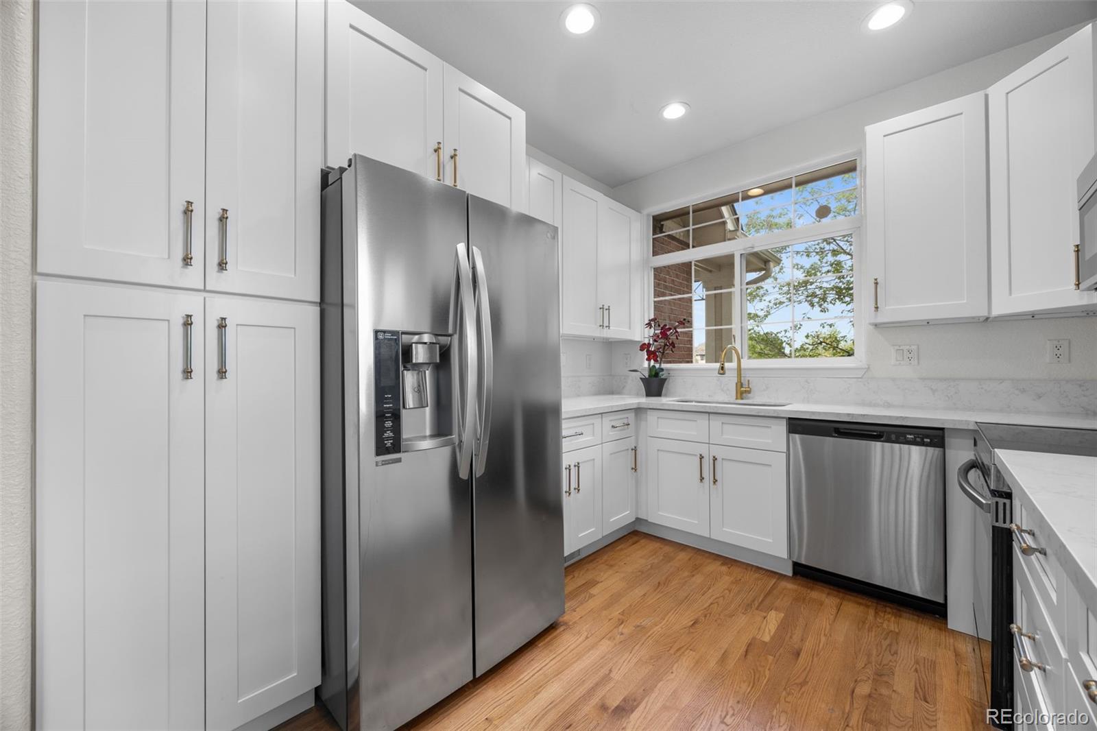 9881 E Carolina Place