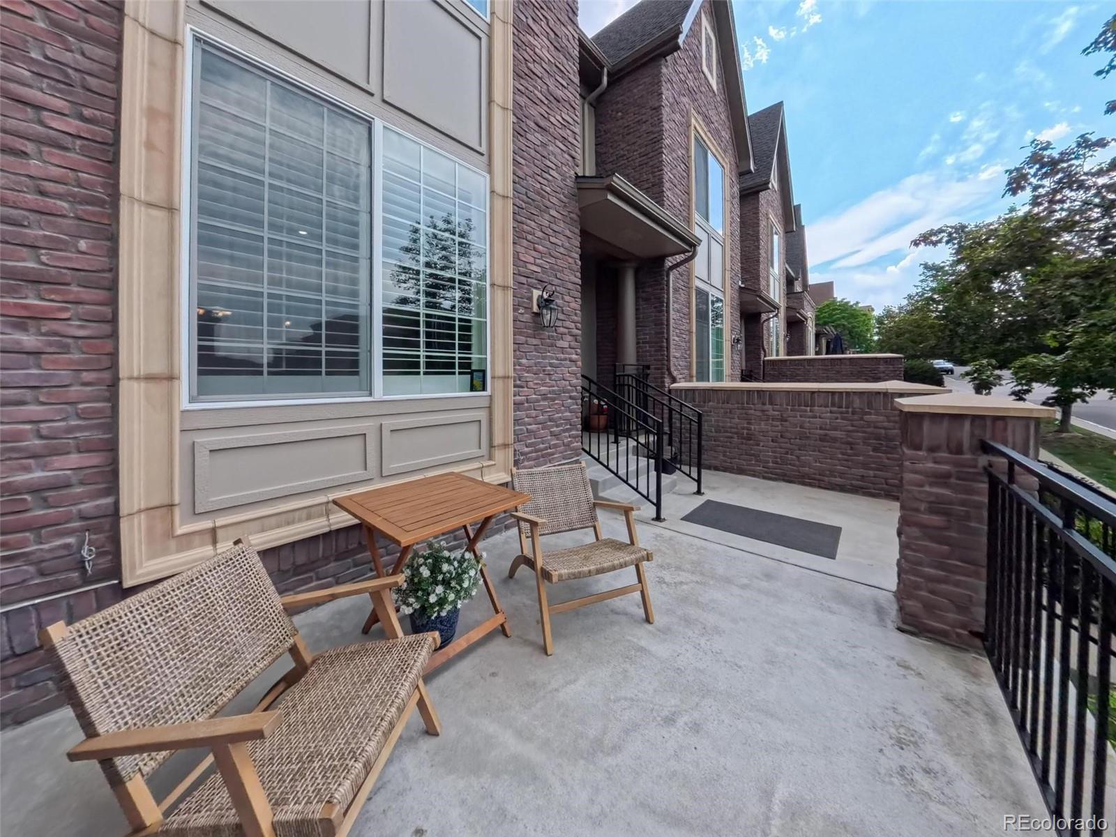 592 Brookhurst Avenue 26E