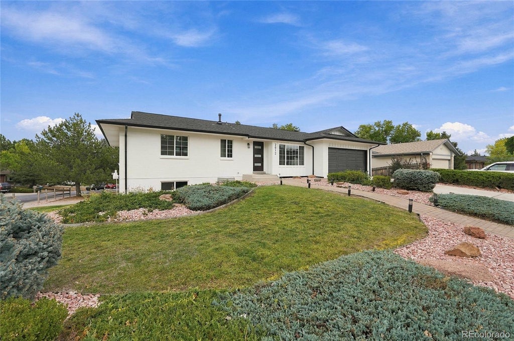 Photo of 2012 S Yank Way, Lakewood, CO 80228 (MLS # 4681608)