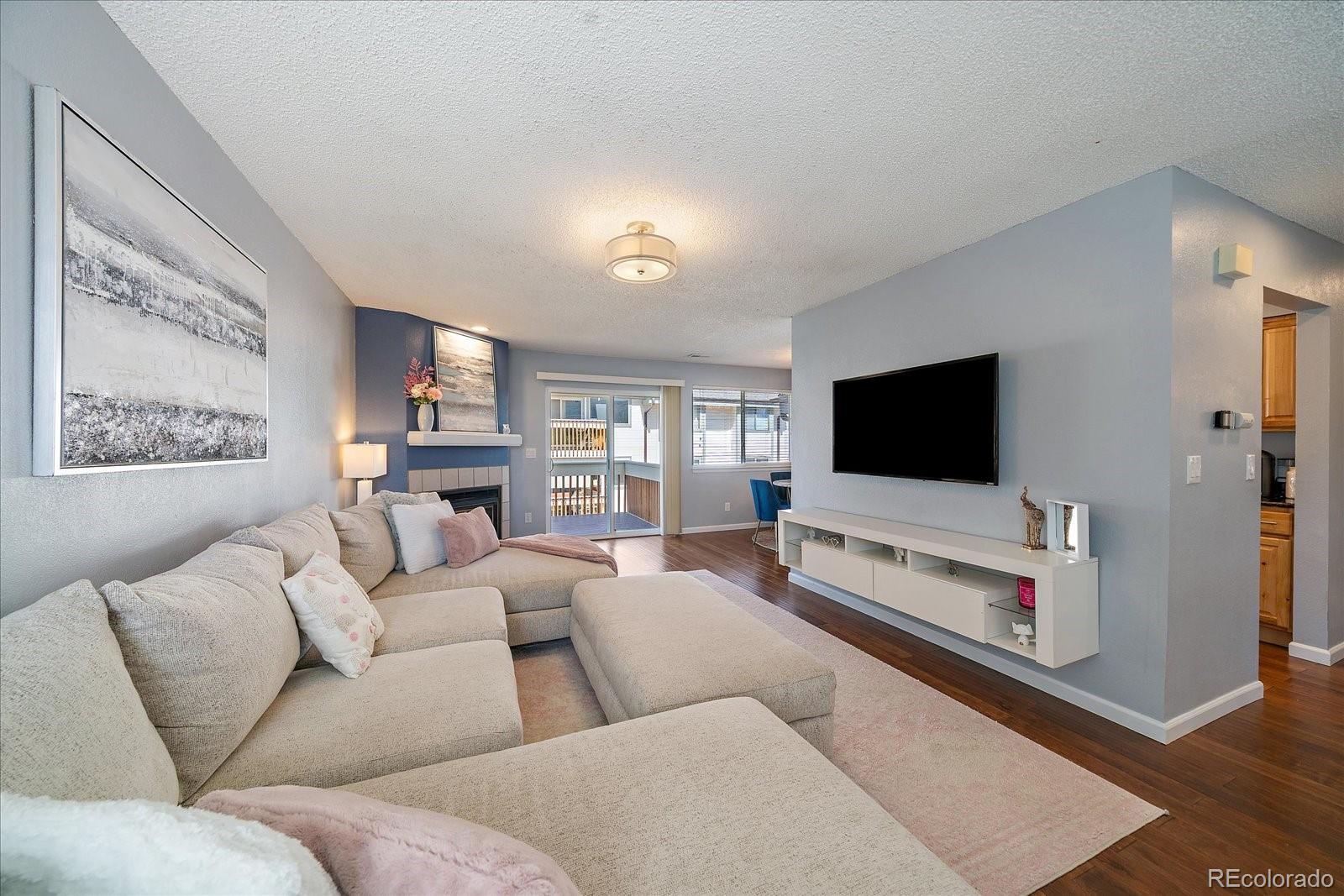 8414 S Everett Way D