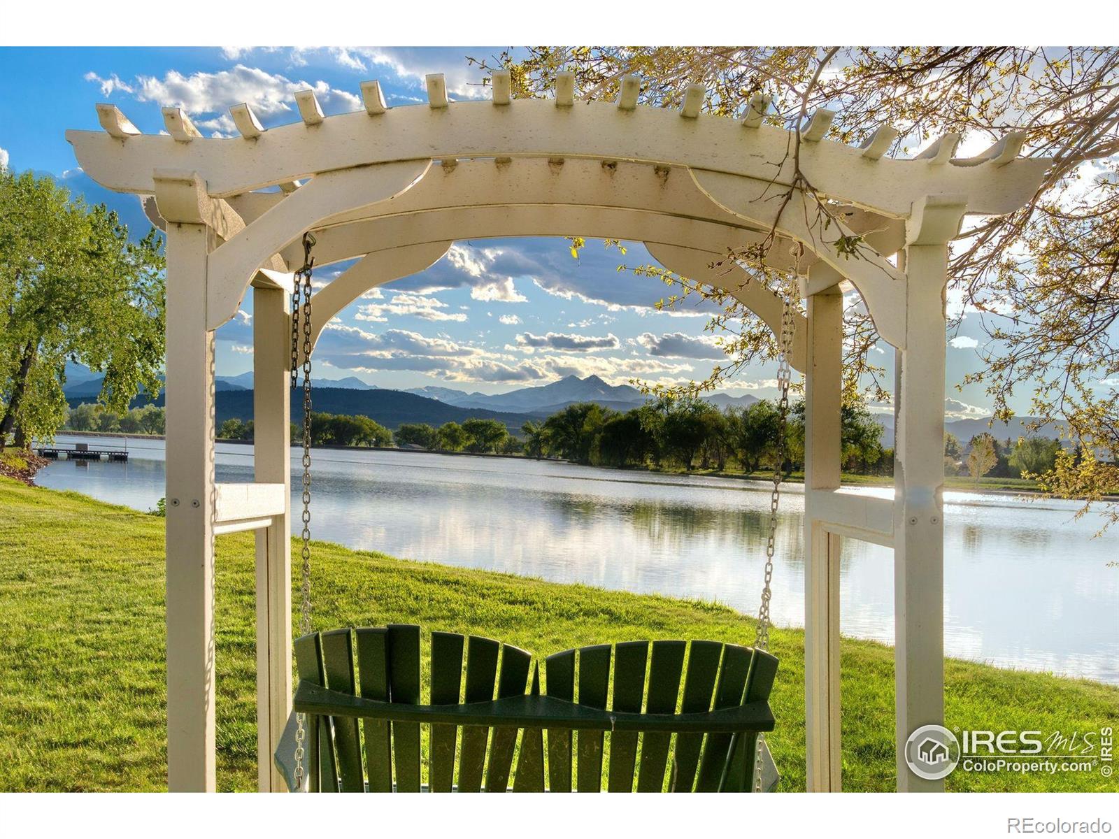 9715 Meadow Ridge Lane