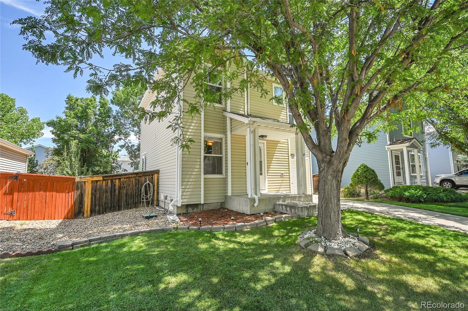 1489 Hummingbird Circle