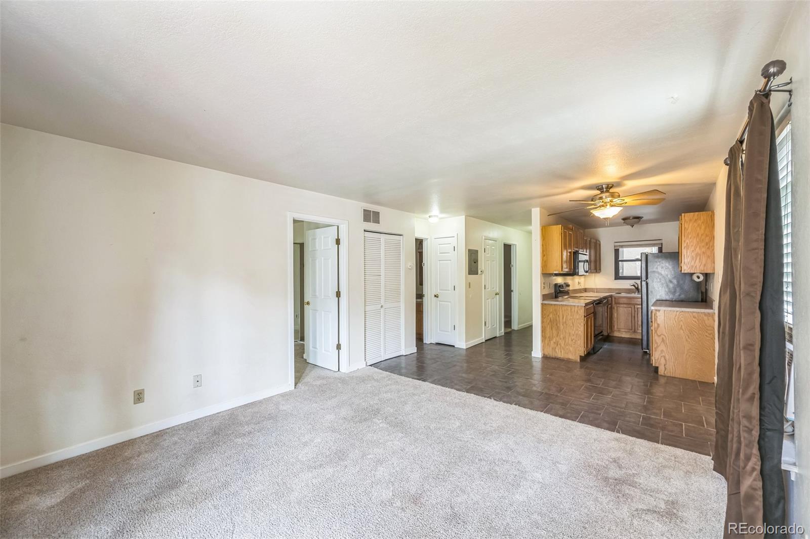 225 E 8th Avenue 10, Longmont, CO, 80504 4 225 E 8th Avenue 10