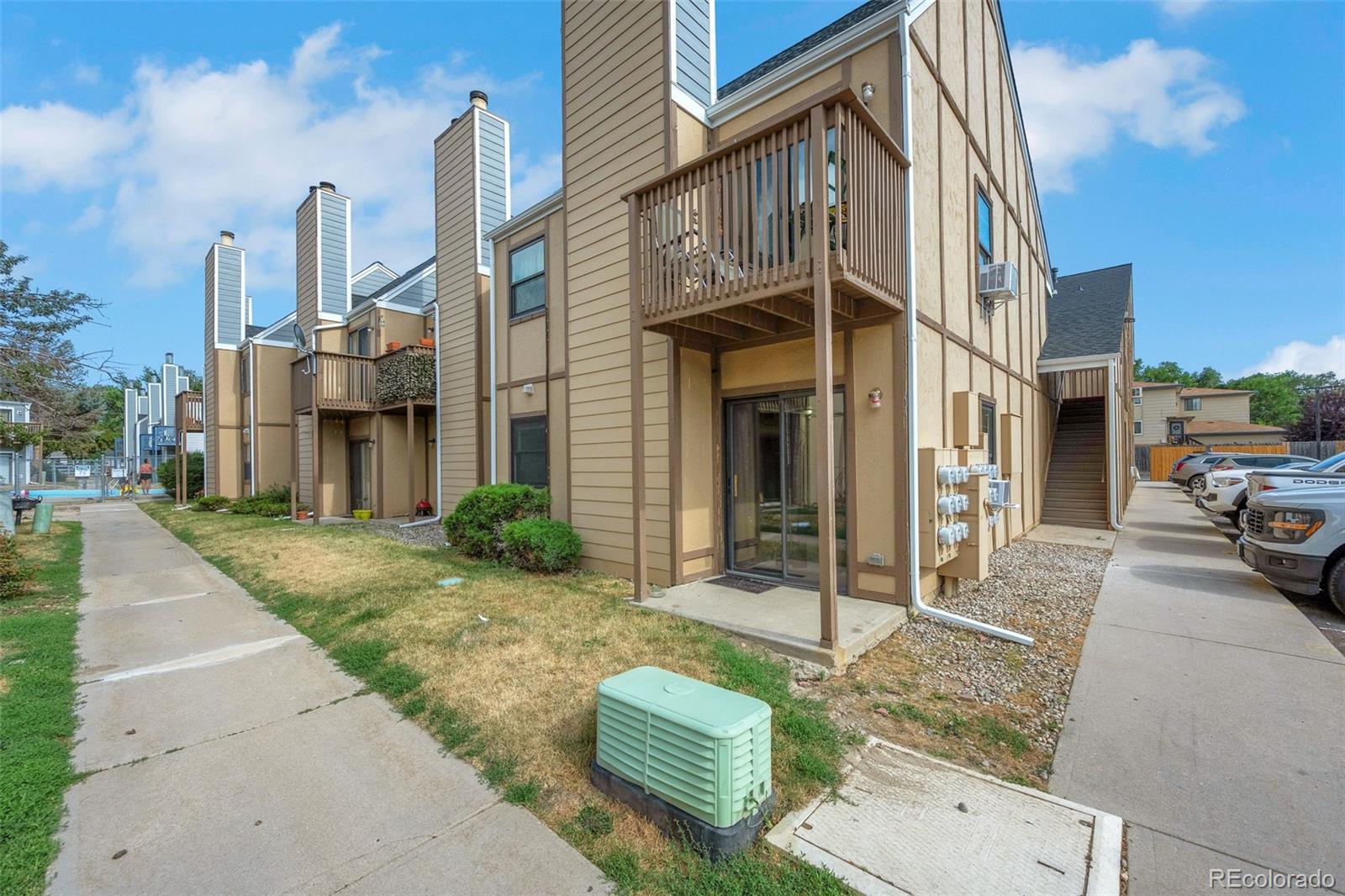 225 E 8th Avenue 10, Longmont, CO, 80504 1 225 E 8th Avenue 10