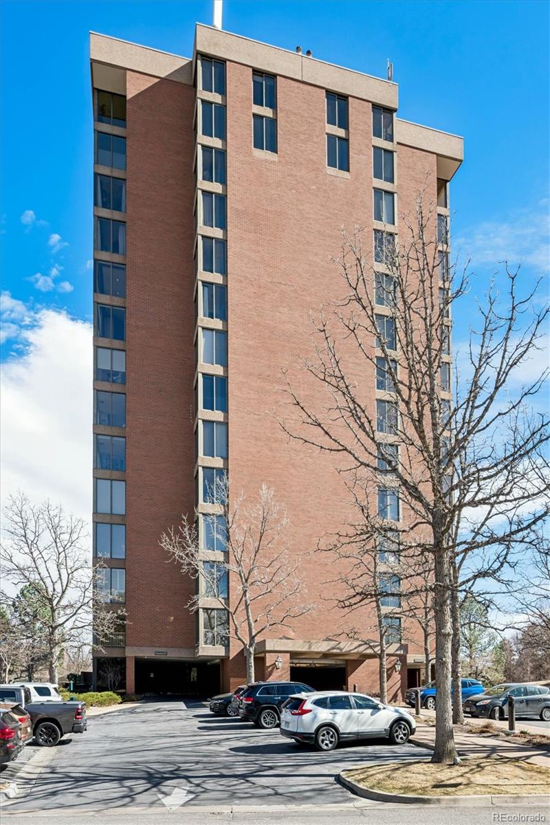 1900 E Girard Place 407