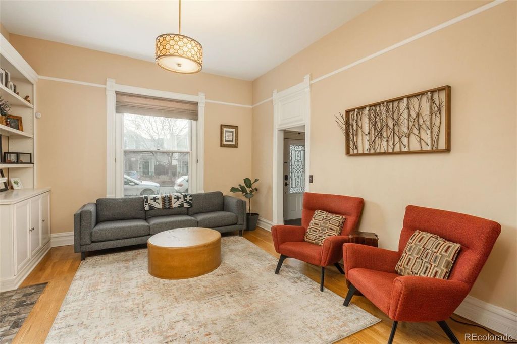 Photo of 2529 California Street, Denver, CO 80205 (MLS # 4395910)