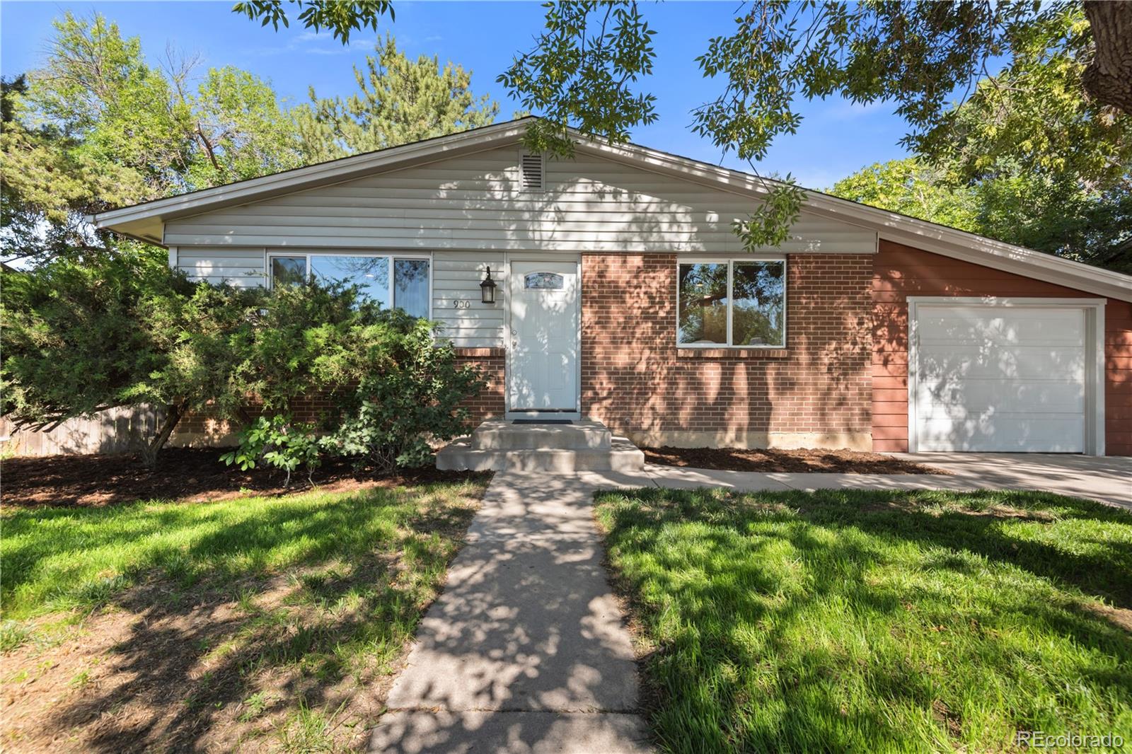 900 S Pratt Parkway