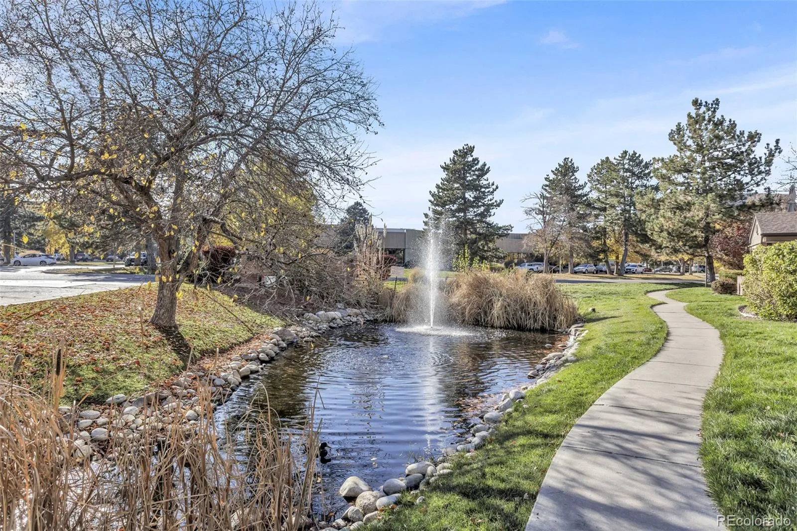 Greenwood Village, Colorado 80111, United States, 2 Bedrooms Bedrooms, ,2 BathroomsBathrooms,Residential,Active,245880