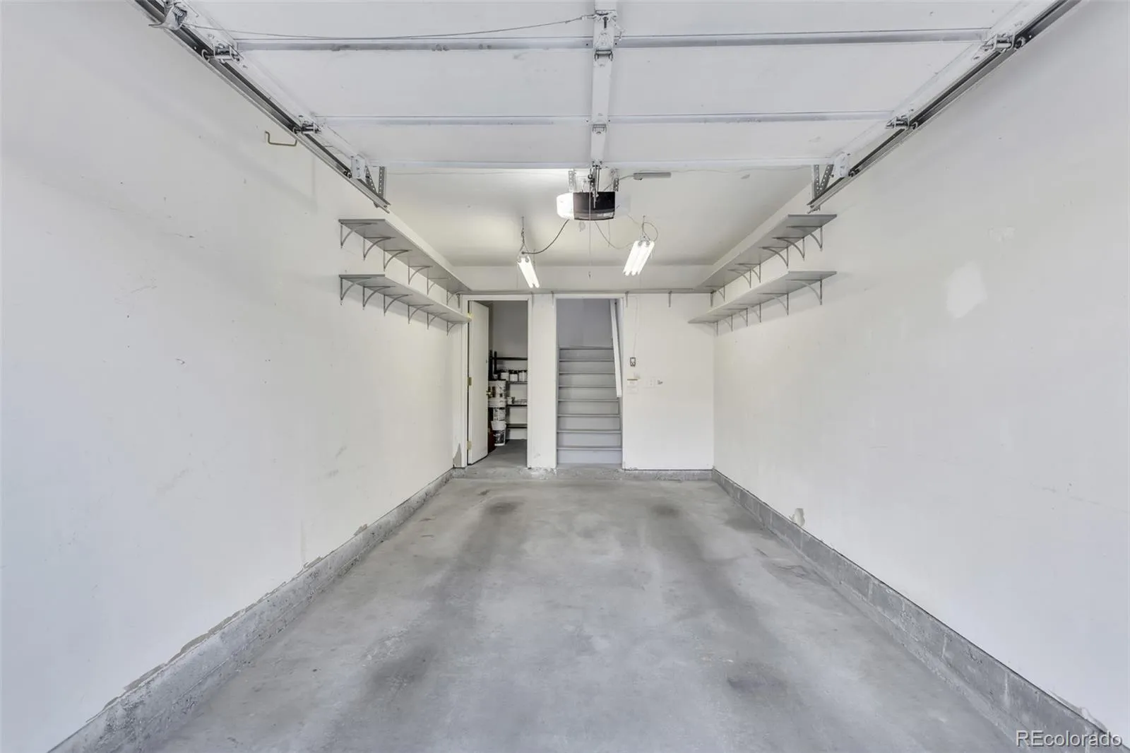 Greenwood Village, Colorado 80111, United States, 2 Bedrooms Bedrooms, ,2 BathroomsBathrooms,Residential,Active,245880