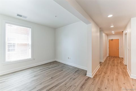 Condominium in Denver CO 1631 Emerson Street 13.jpg