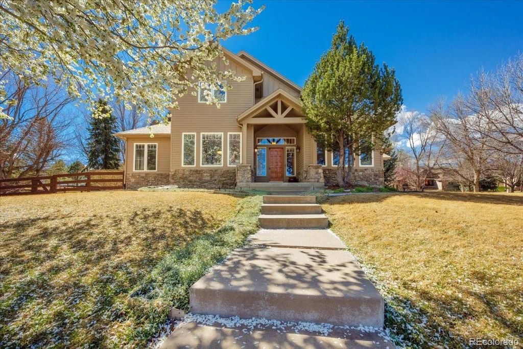 Photo of 2354 Hillside Terrace, Lafayette, CO 80026 (MLS # 3213665)