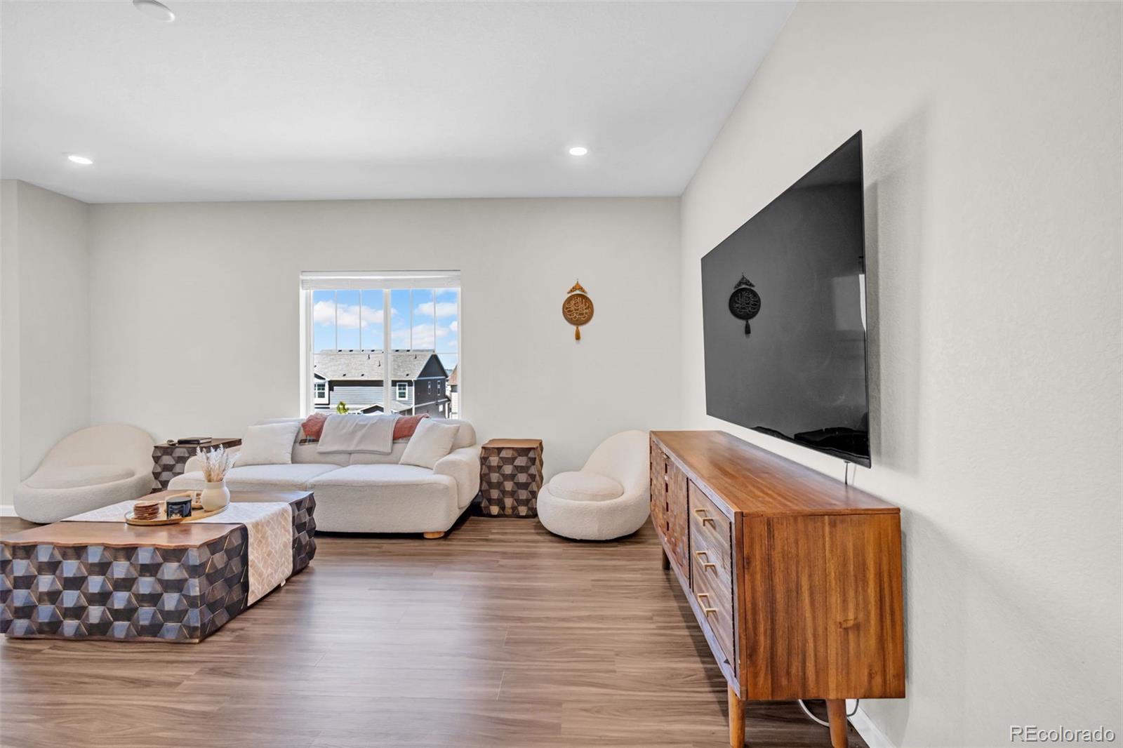 2299 Villageview Lane