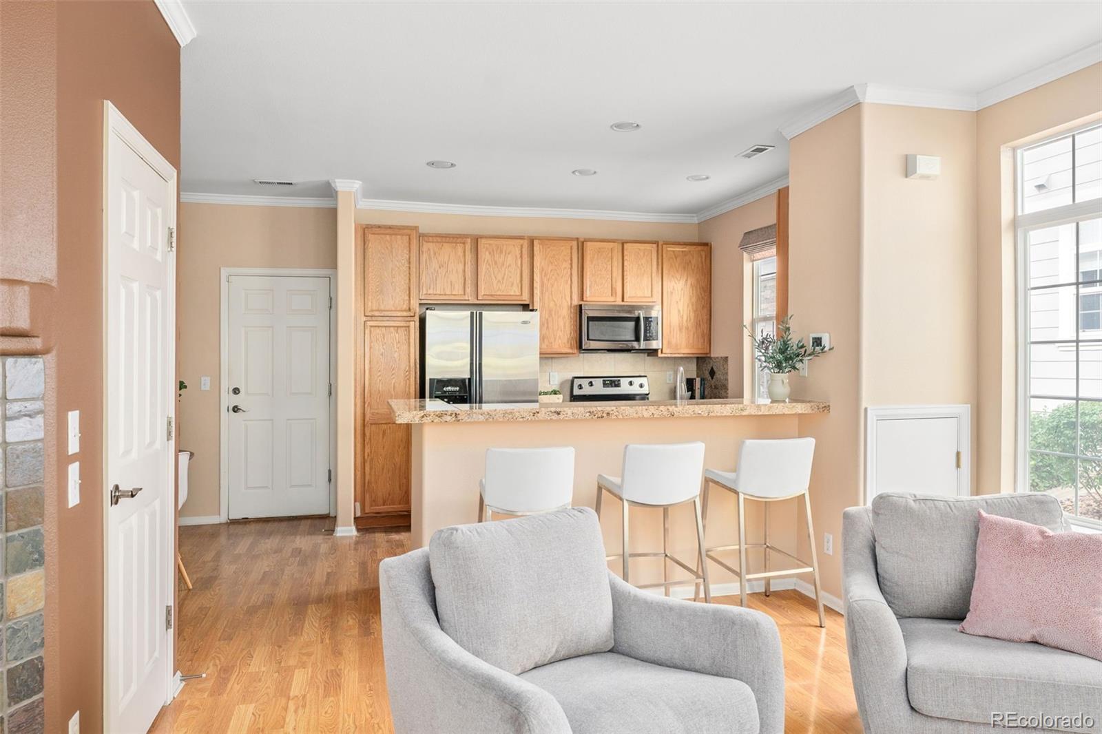 8317 Stonybridge Circle, Highlands Ranch, CO, 80126 2 8317 Stonybridge Circle